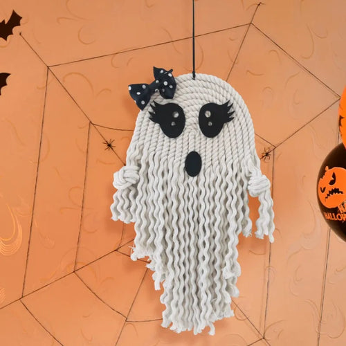 Fantôme suspendu Halloween — visage à grands yeux